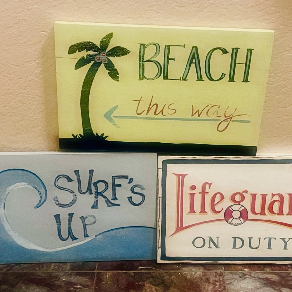 Pottery Barn Beach Themed Wall Decor - Green, Blue, Red